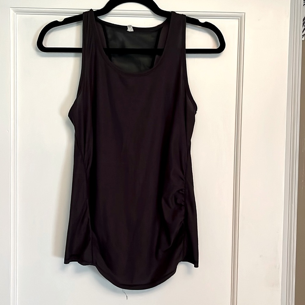 Old Navy Active Maternity Breathe On Tank